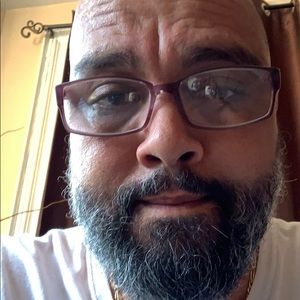 Meet your Posher, Marcos